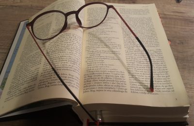 Životna odluka: pročitat ću Sveto Pismo!